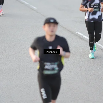 Runner Photo 6818885