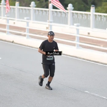 Runner Photo 6819016