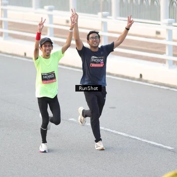 Runner Photo 6819038