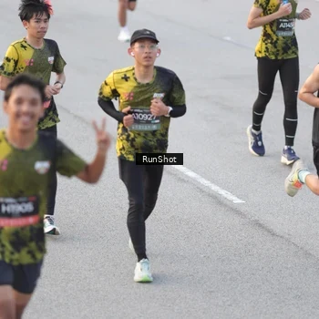 Runner Photo 6819041