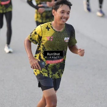 Runner Photo 6819060