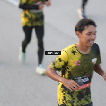 Runner Photo 6819069