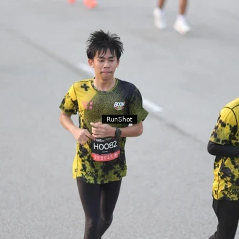 Runner Photo 6819076