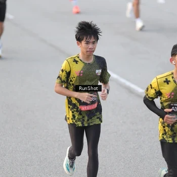 Runner Photo 6819082