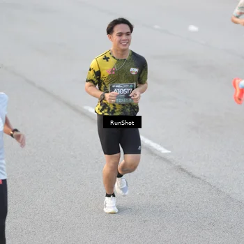 Runner Photo 6819139