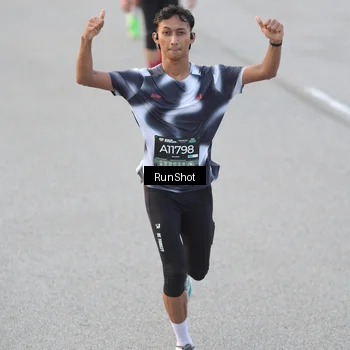 Runner Photo 6819193