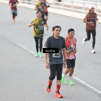 Runner Photo 6819237