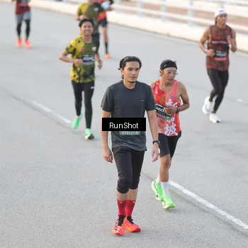 Runner Photo 6819247