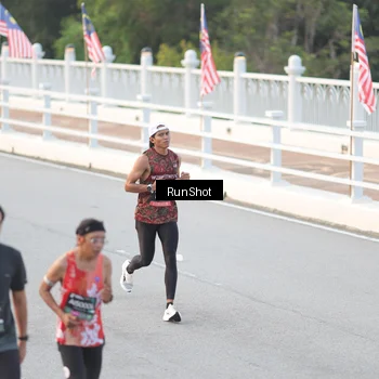 Runner Photo 6819253