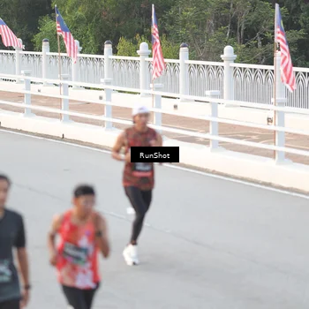 Runner Photo 6819255