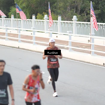 Runner Photo 6819262