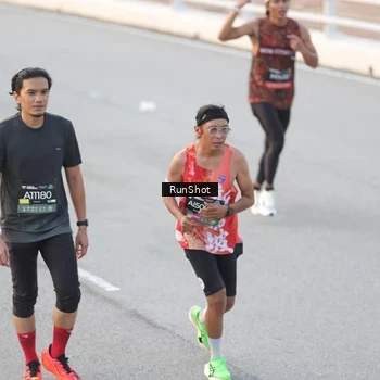 Runner Photo 6819263