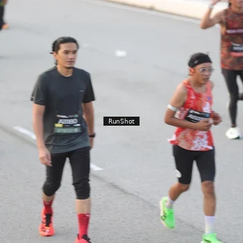 Runner Photo 6819265