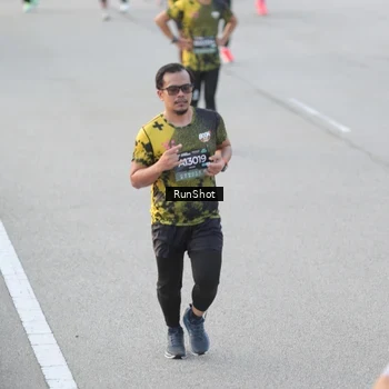 Runner Photo 6819286