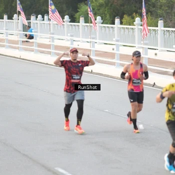 Runner Photo 6819296