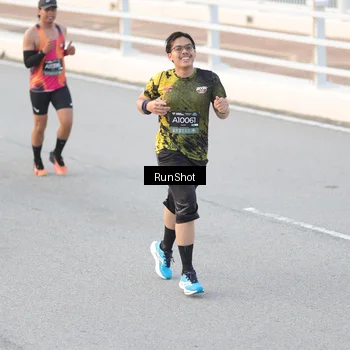 Runner Photo 6819304
