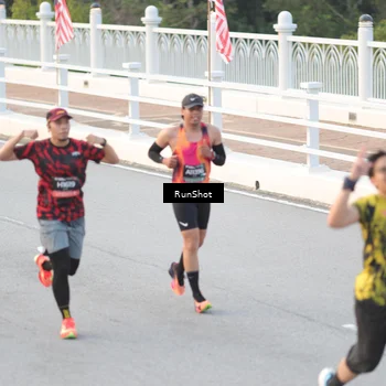 Runner Photo 6819308