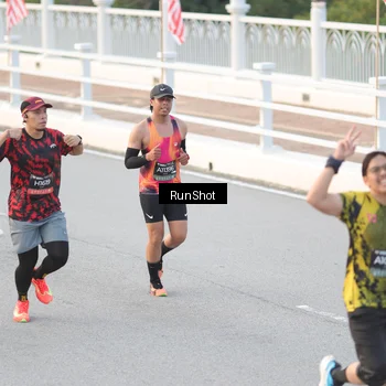 Runner Photo 6819311