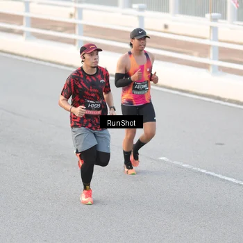 Runner Photo 6819318