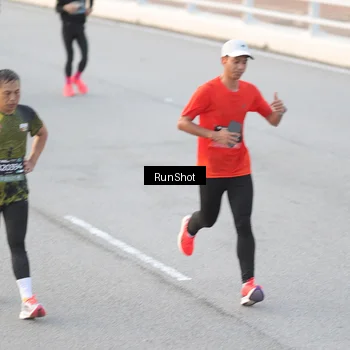 Runner Photo 6819339