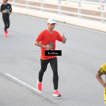 Runner Photo 6819340