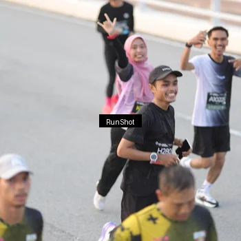 Runner Photo 6819392