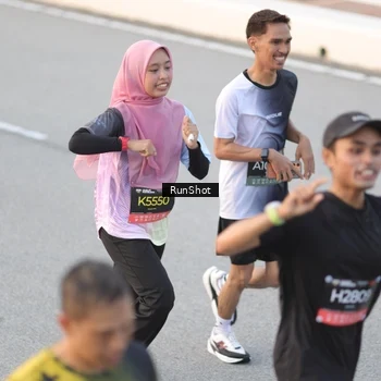 Runner Photo 6819406