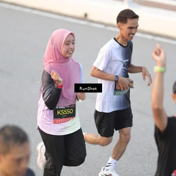 Runner Photo 6819407