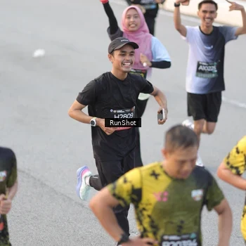 Runner Photo 6819412