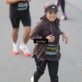 Runner Photo 6819426