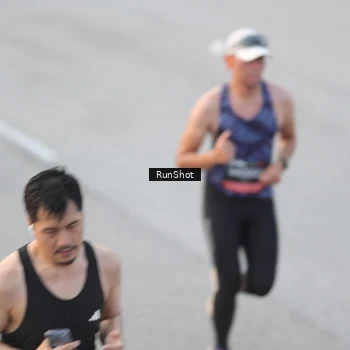 Runner Photo 6819435