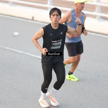 Runner Photo 6819515