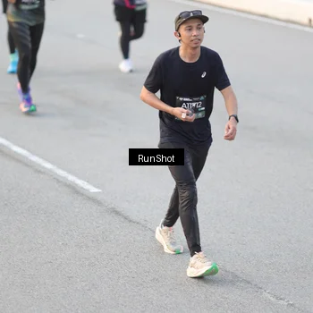 Runner Photo 6819533