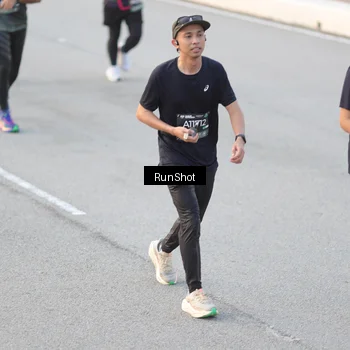 Runner Photo 6819536