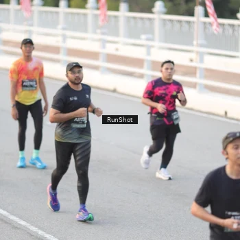 Runner Photo 6819547
