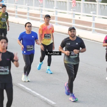Runner Photo 6819550