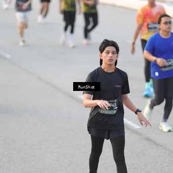 Runner Photo 6819564