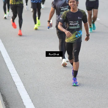 Runner Photo 6819576