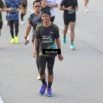 Runner Photo 6819578