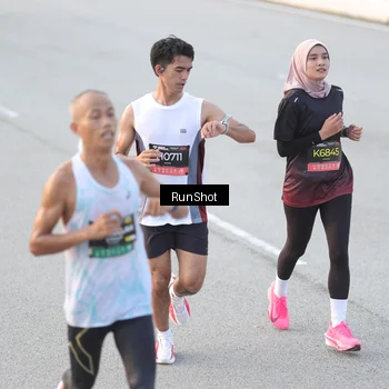 Runner Photo 6819589