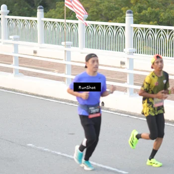 Runner Photo 6819592