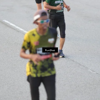 Runner Photo 6819713
