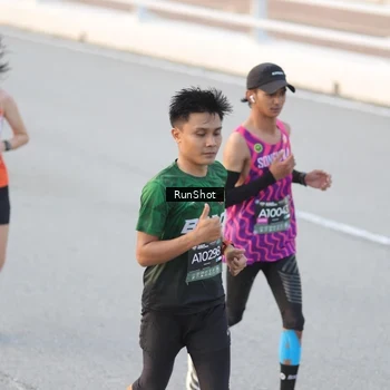 Runner Photo 6819853