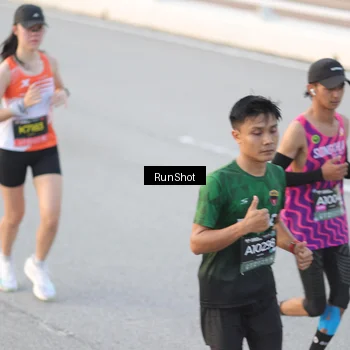Runner Photo 6819879