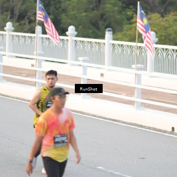 Runner Photo 6819912