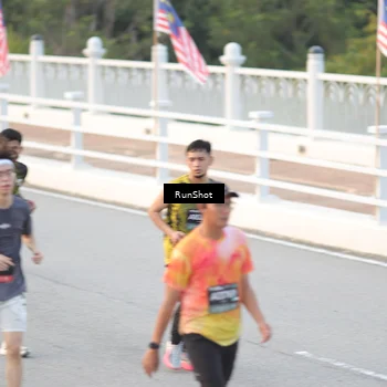 Runner Photo 6820018