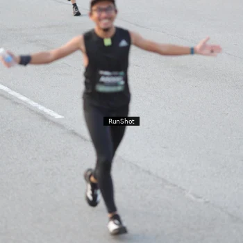 Runner Photo 6820025