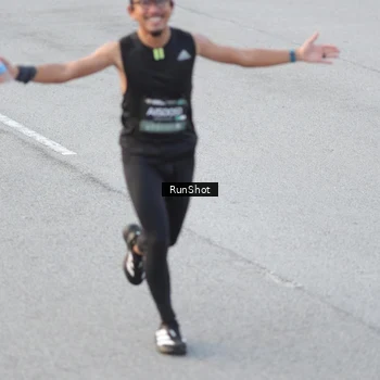 Runner Photo 6820035