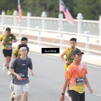 Runner Photo 6820135