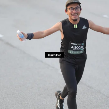 Runner Photo 6820136